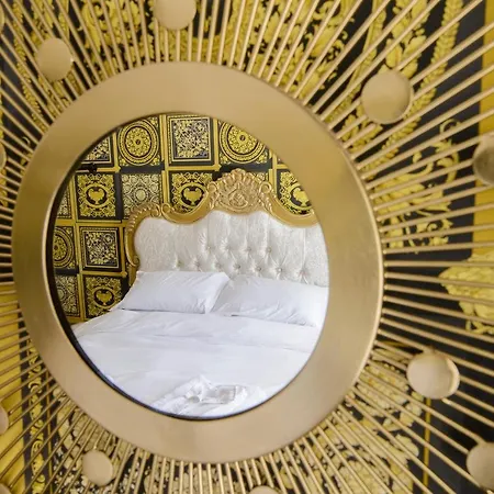 Deluxe 2 Bed Versace Bungalow Hot Tub, Sky Tv, Cinema Screen Saffron Walden Extérieur photo